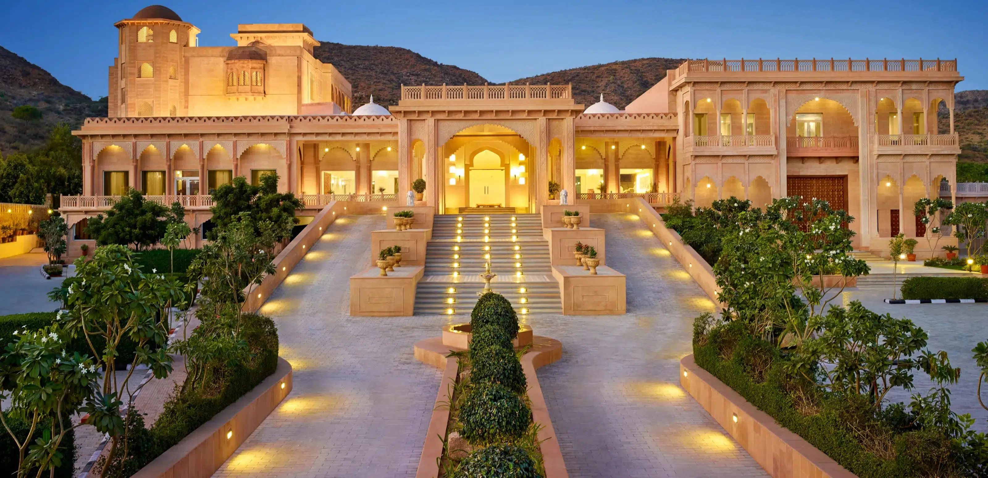 Taj Amer